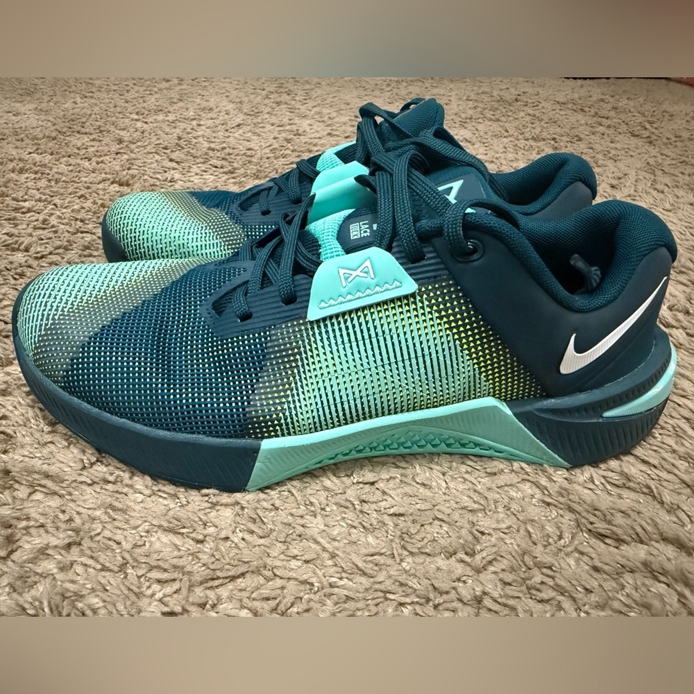 Nike Metcon 10  - Blue and Green